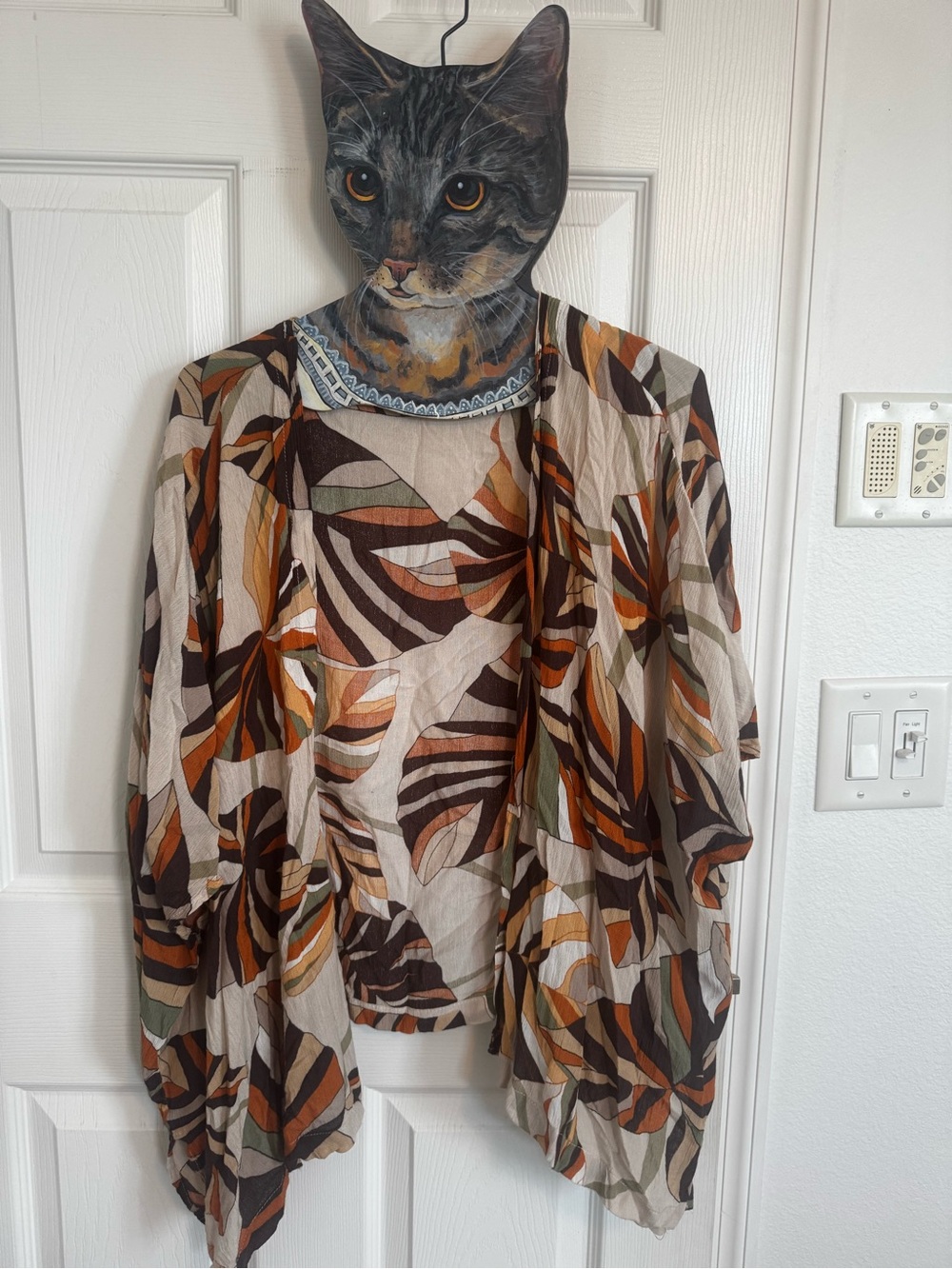 Abstract Leaf Print Lightweight Kimono - Brown & Rust